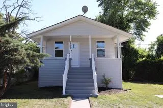 1528 HUNT AVENUE, Landover, MD 20785