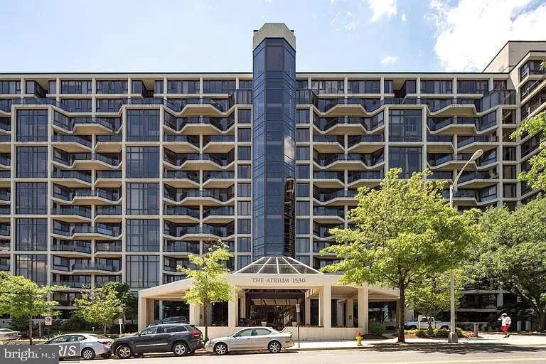 1530 KEY BOULEVARD, Arlington, VA 22209