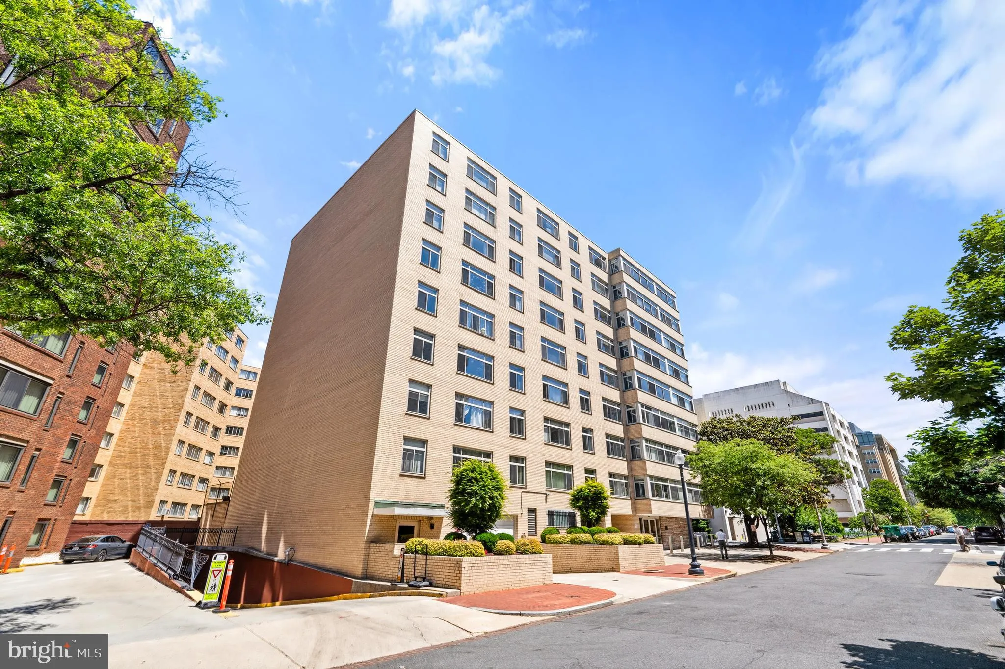 2401 H STREET, Washington, DC 20037