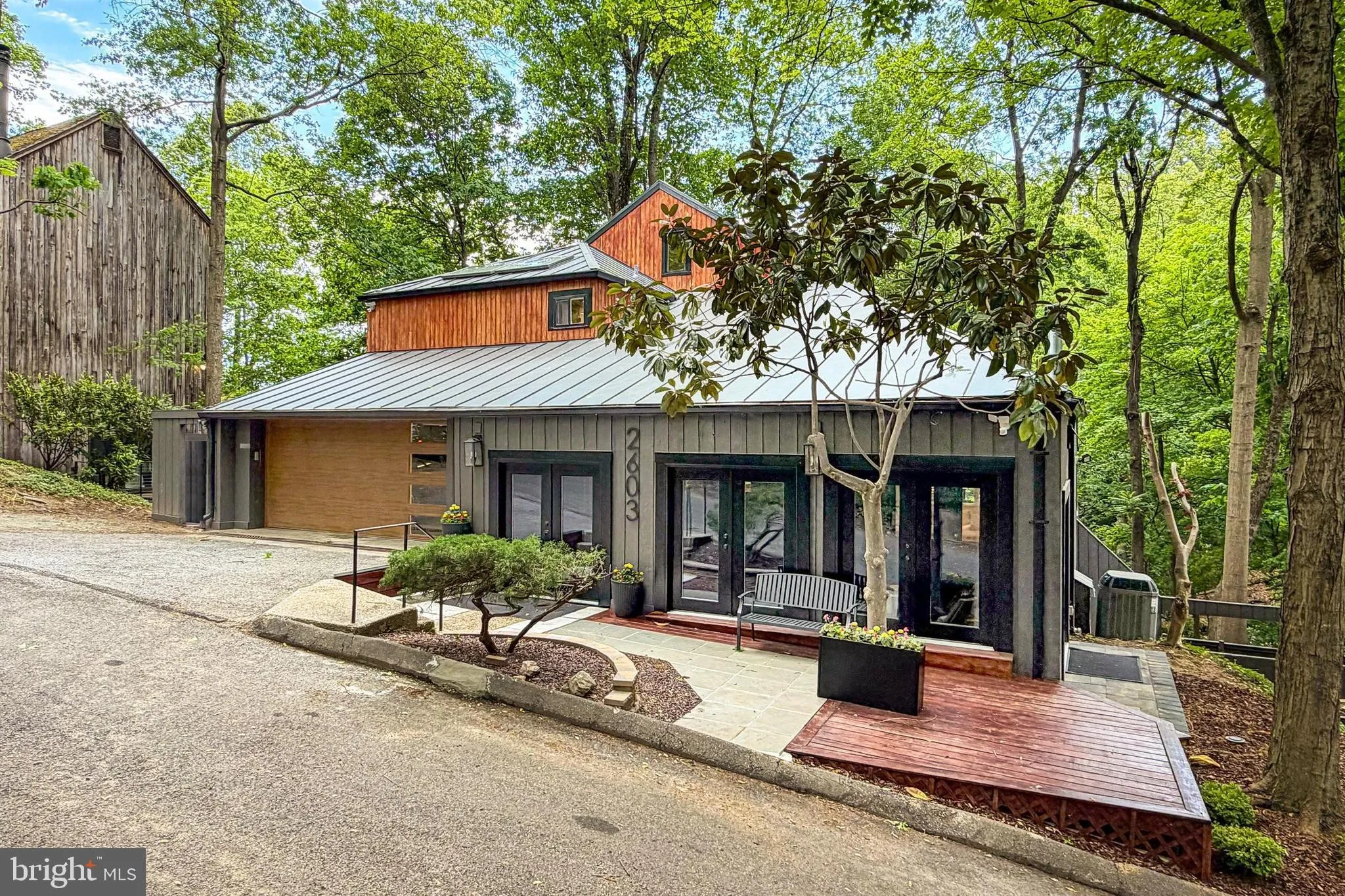2603 KLINGLE ROAD, Washington, DC 20008