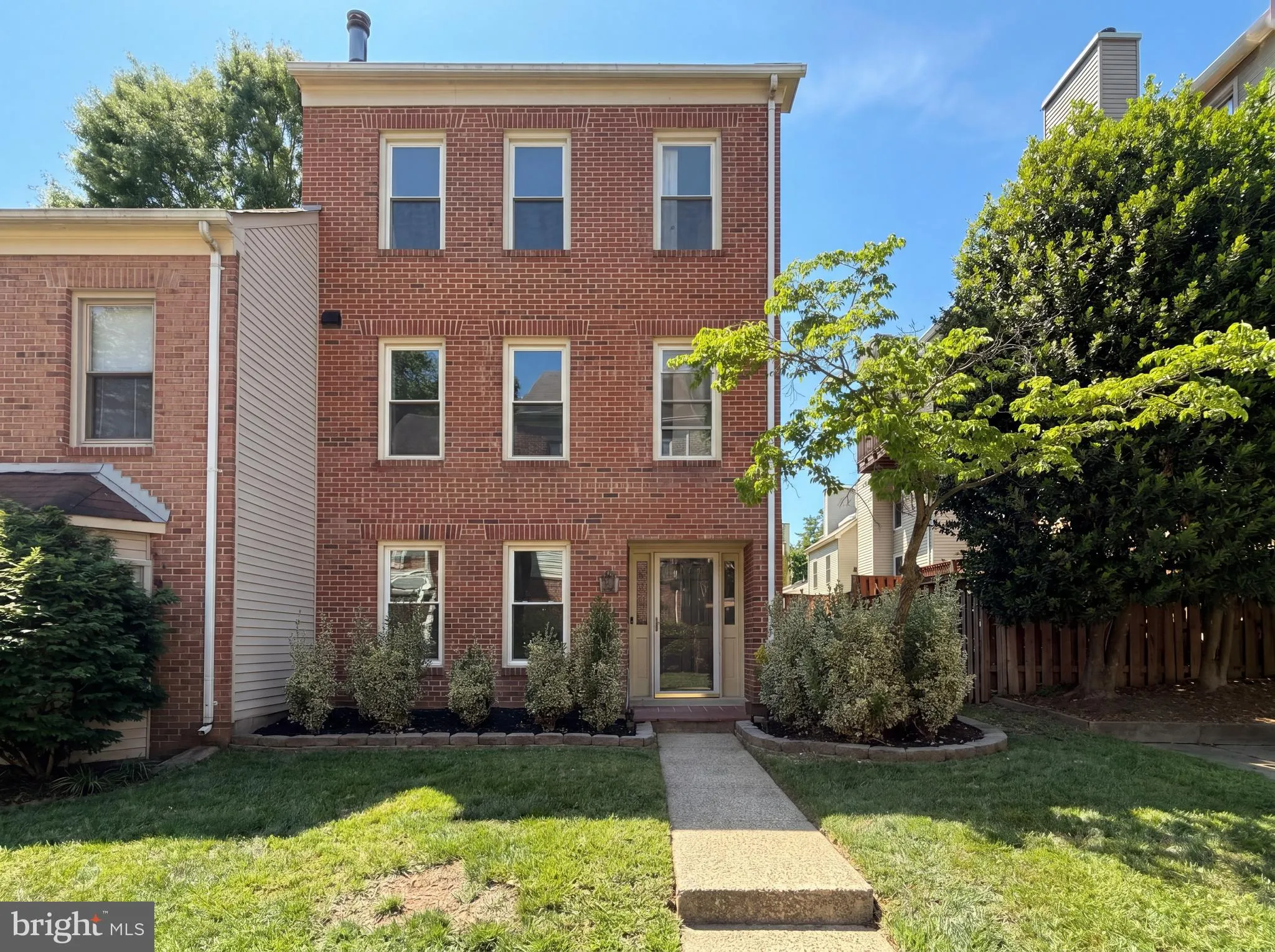 7579 CHRISLAND COVE, Falls Church, VA 22042