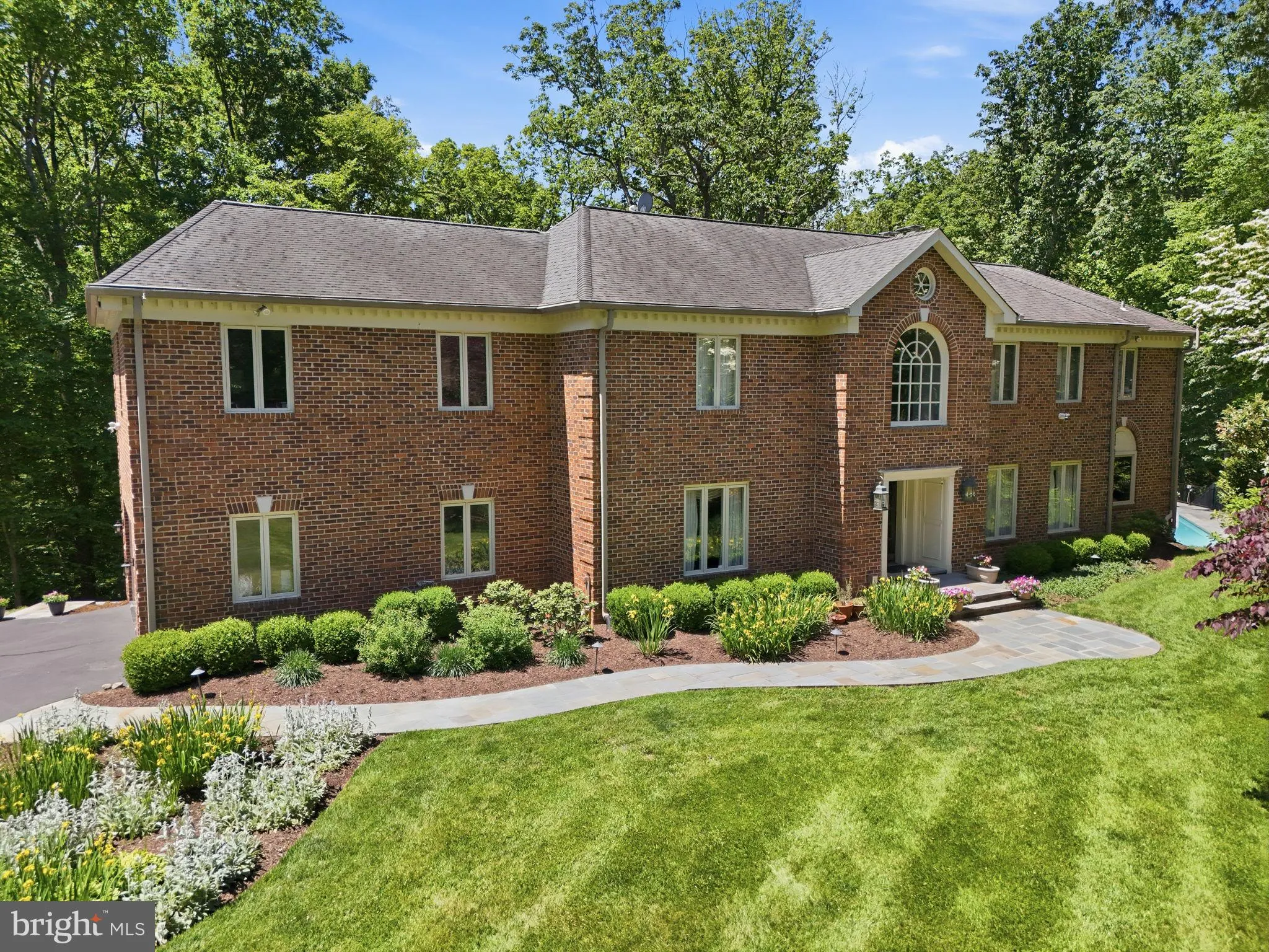708 POTOMAC KNOLLS DRIVE, Mclean, VA 22102