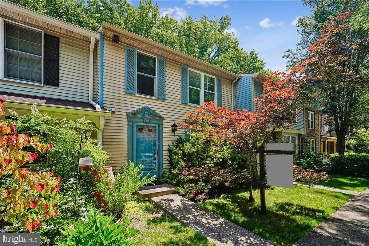 2331 MIDDLE CREEK LANE, Reston, VA 20191