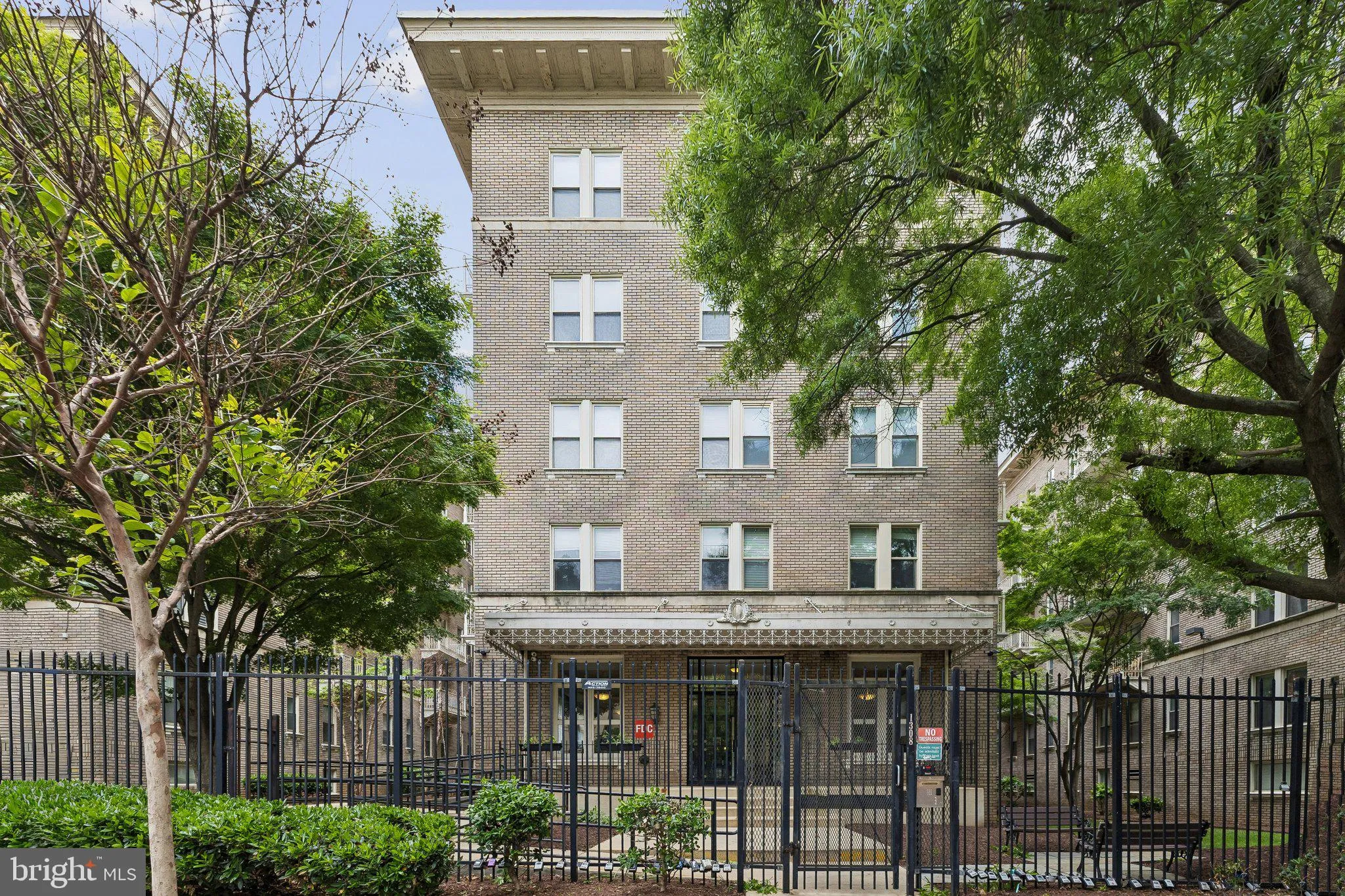 1308 CLIFTON STREET, Washington, DC 20009