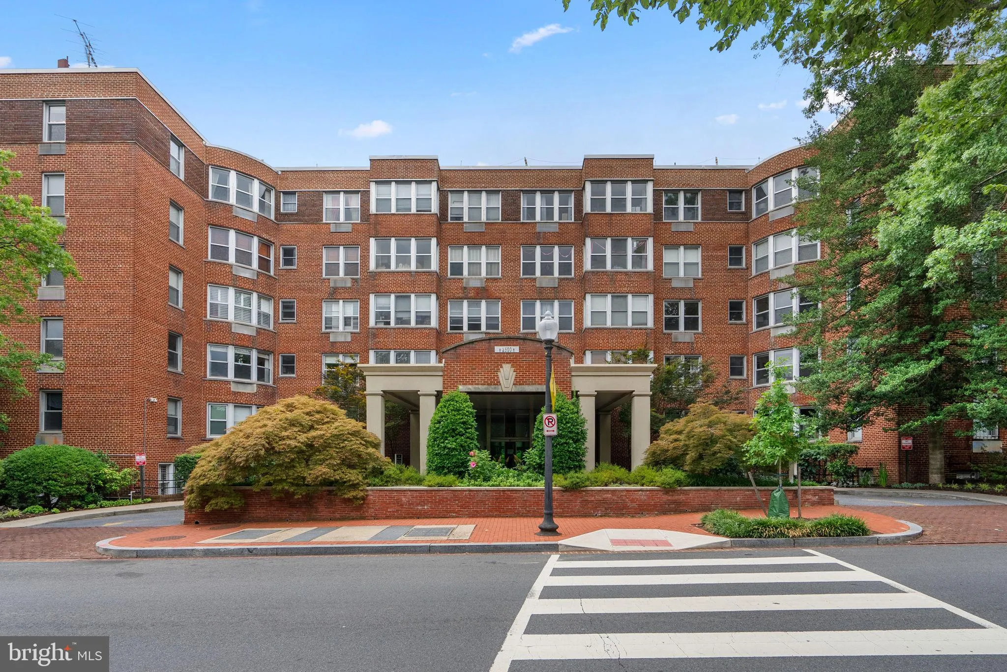 2500 Q STREET, Washington, DC 20007