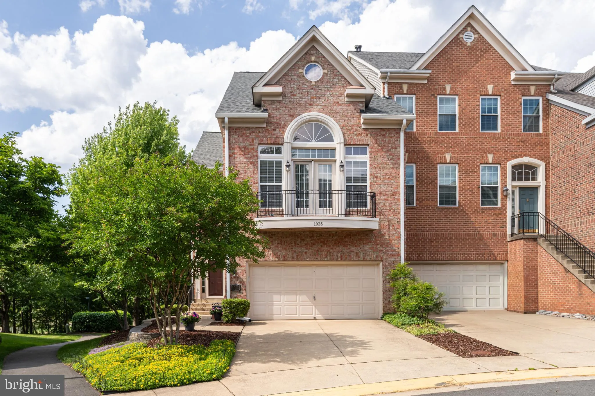 1925 LOGAN MANOR DRIVE, Reston, VA 20190