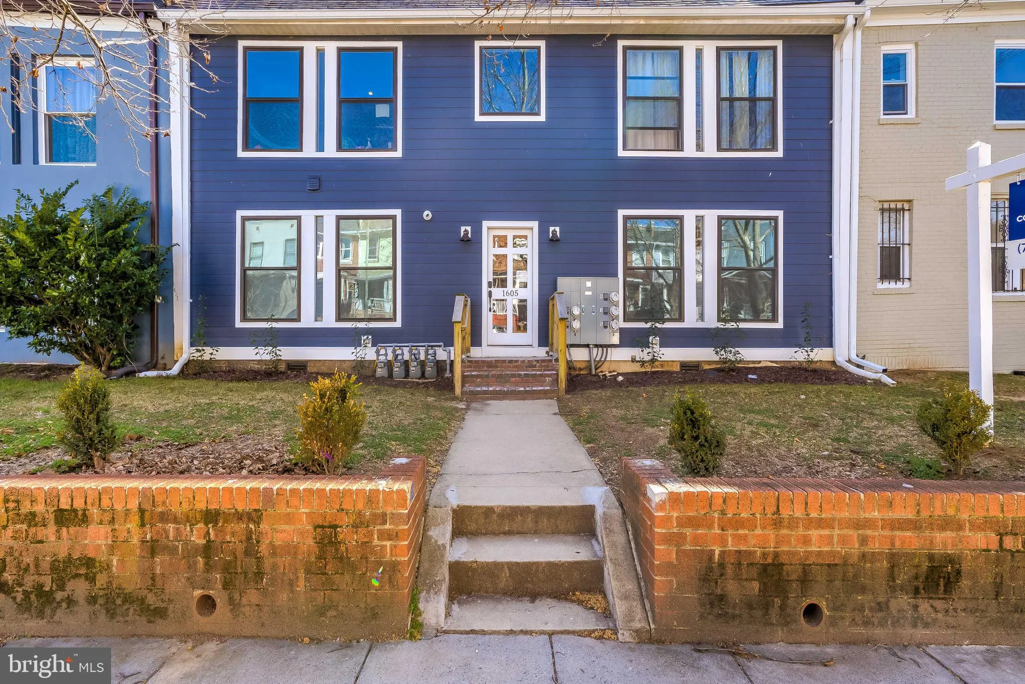 1605 F STREET, Washington, DC 20002