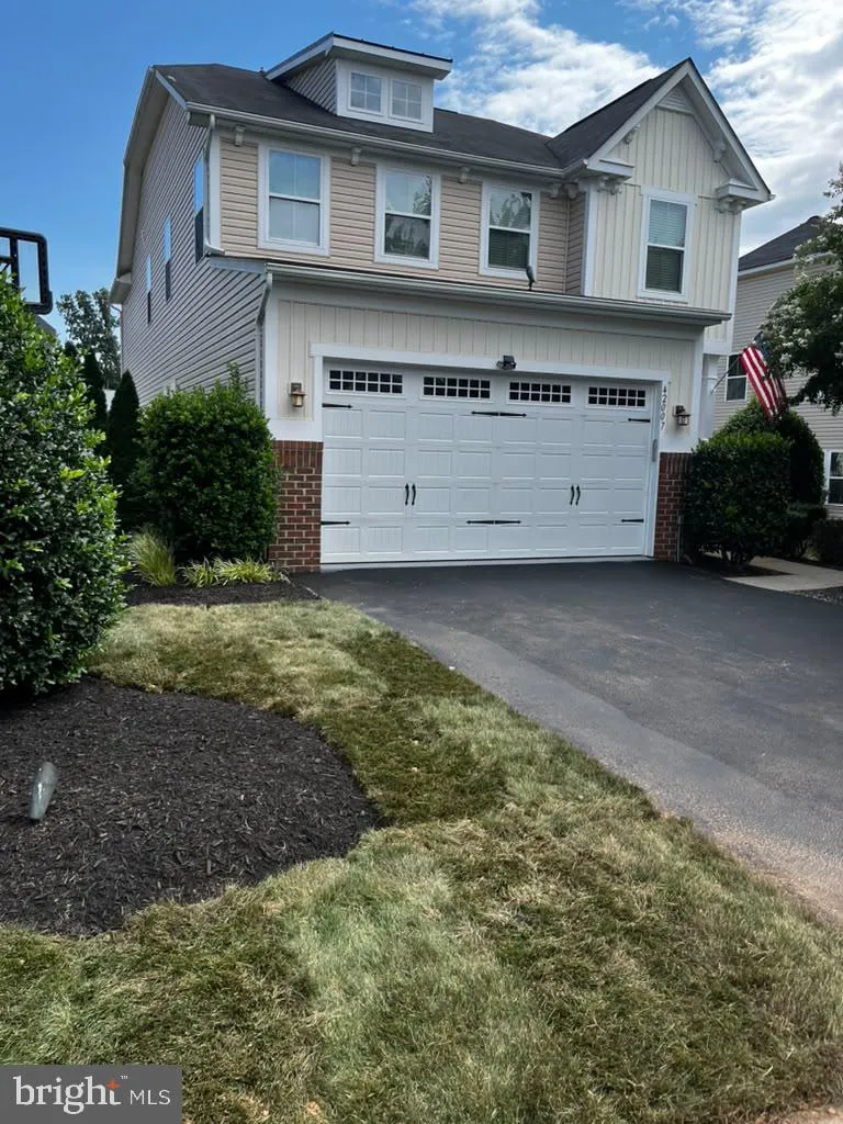 42007 POWELLS FARM WAY, Aldie, VA 20105