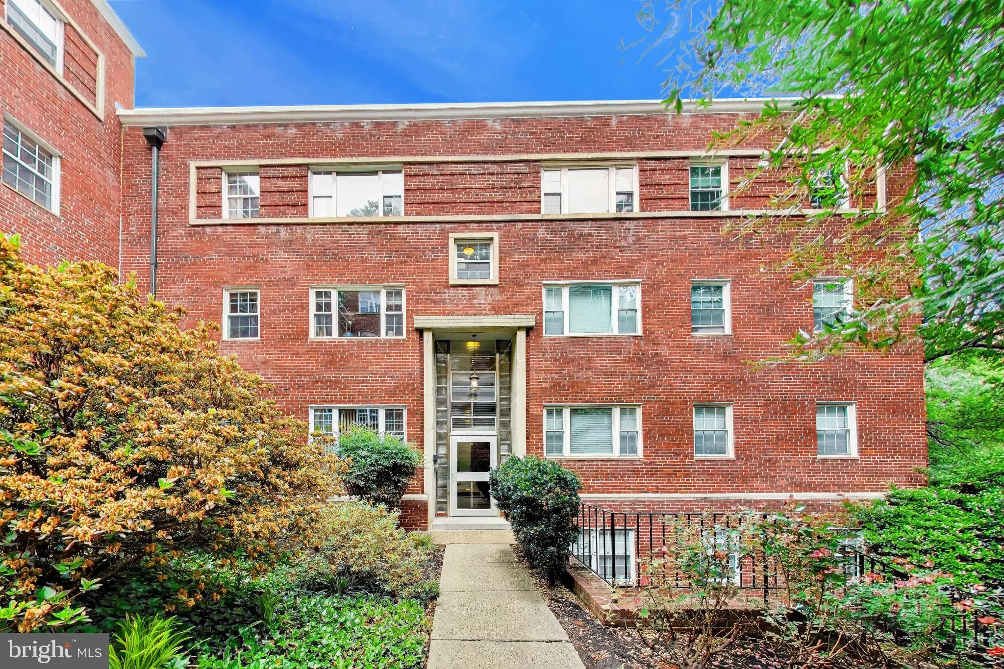 1322 FORT MYER DRIVE, Arlington, VA 22209