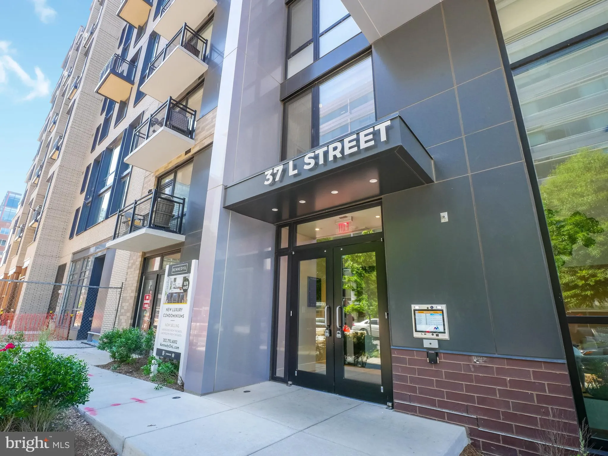 37 L STREET, Washington, DC 20003