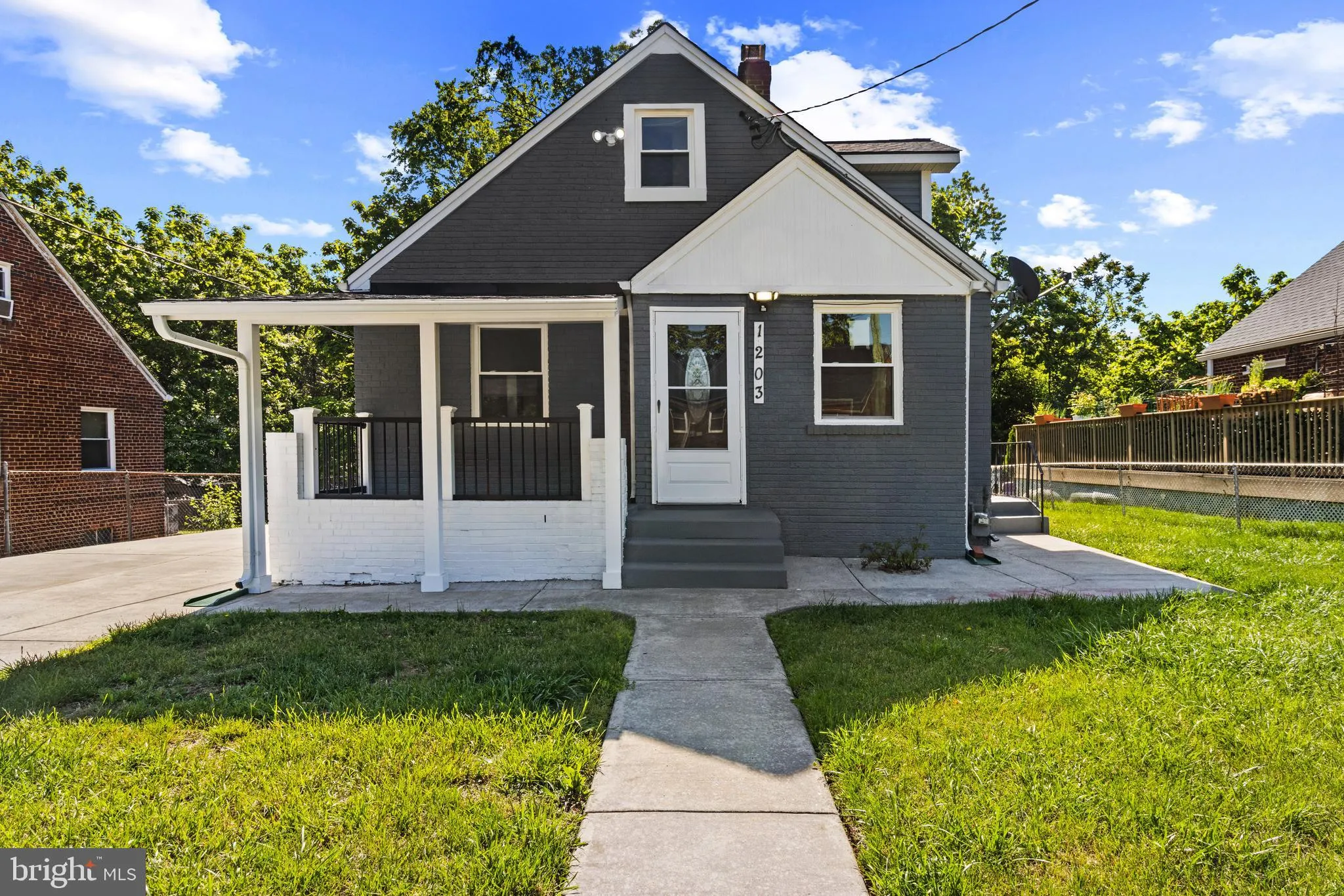 1203 FARMINGDALE AVENUE, Capitol Heights, MD 20743
