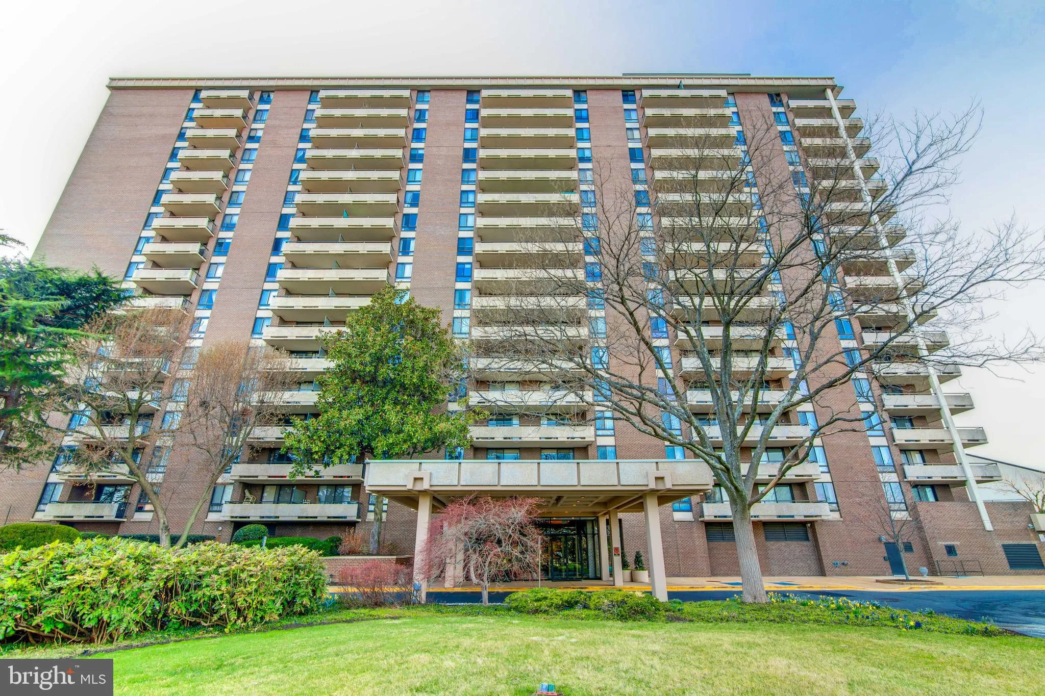 1800 OLD MEADOW ROAD, Mclean, VA 22102