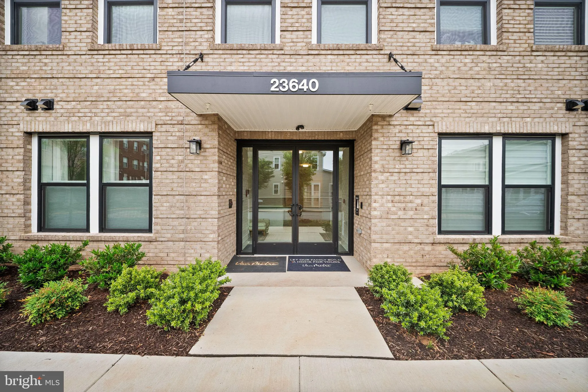 23640 BOLTON CRESCENT TERRACE, Ashburn, VA 20148