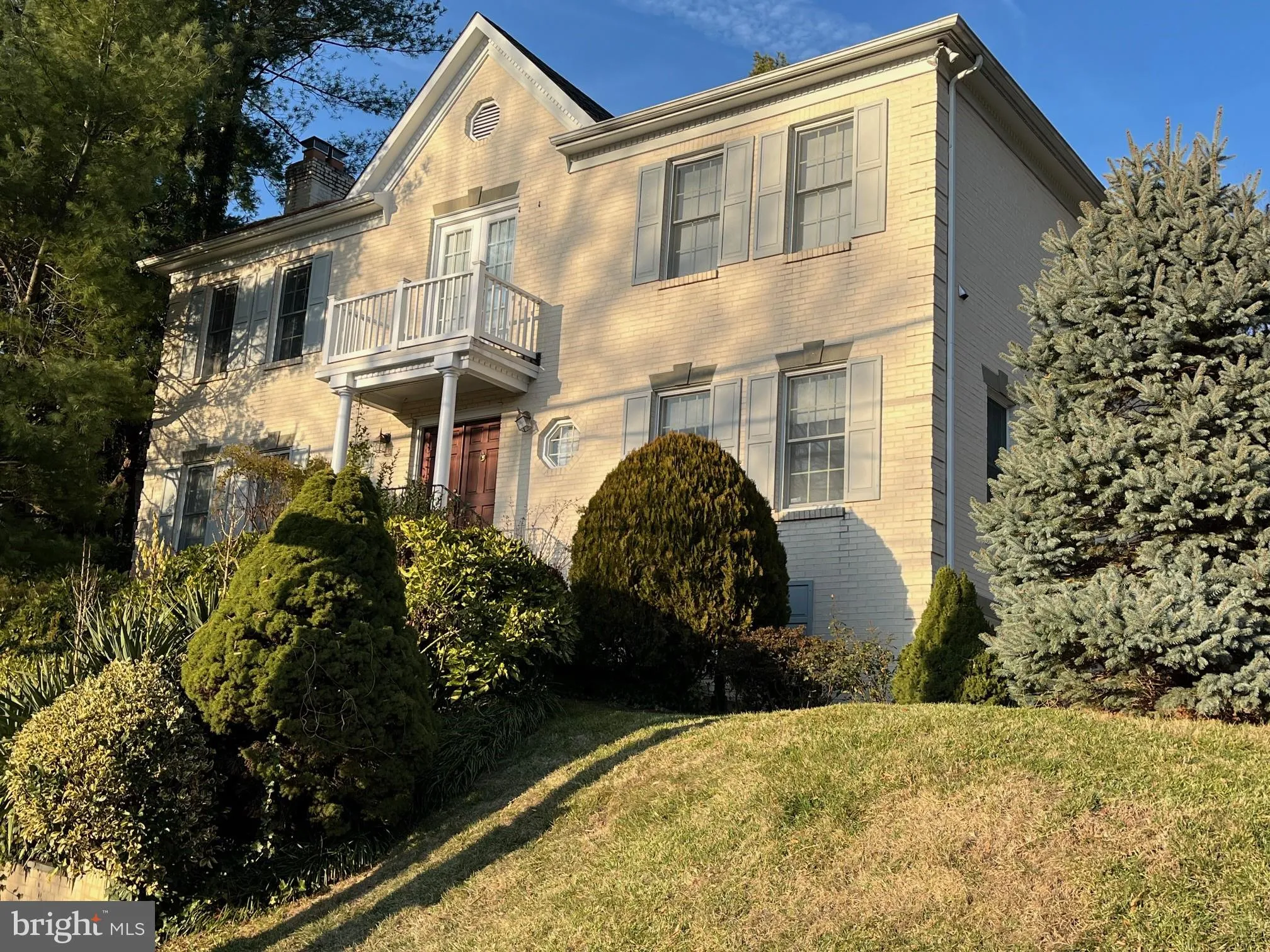 5179 MACOMB STREET, Washington, DC 20016