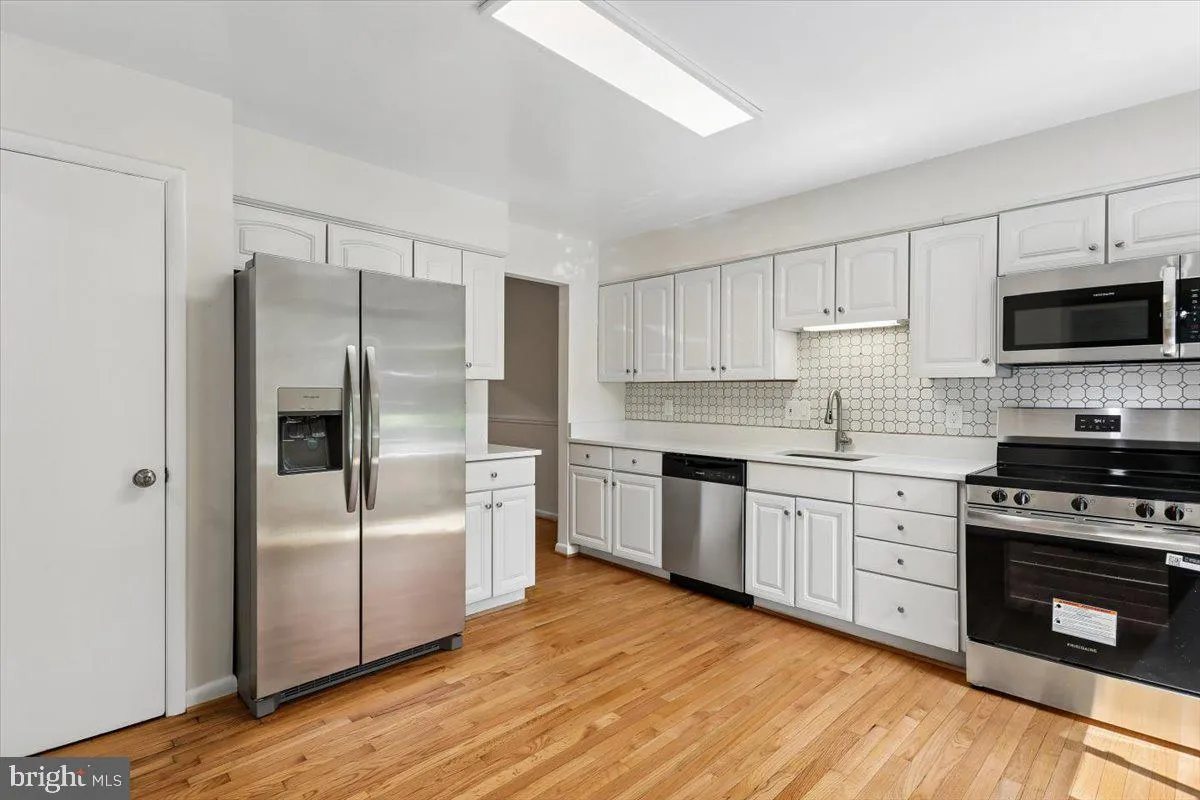 12234 GREENLEAF AVENUE, Potomac, MD 20854