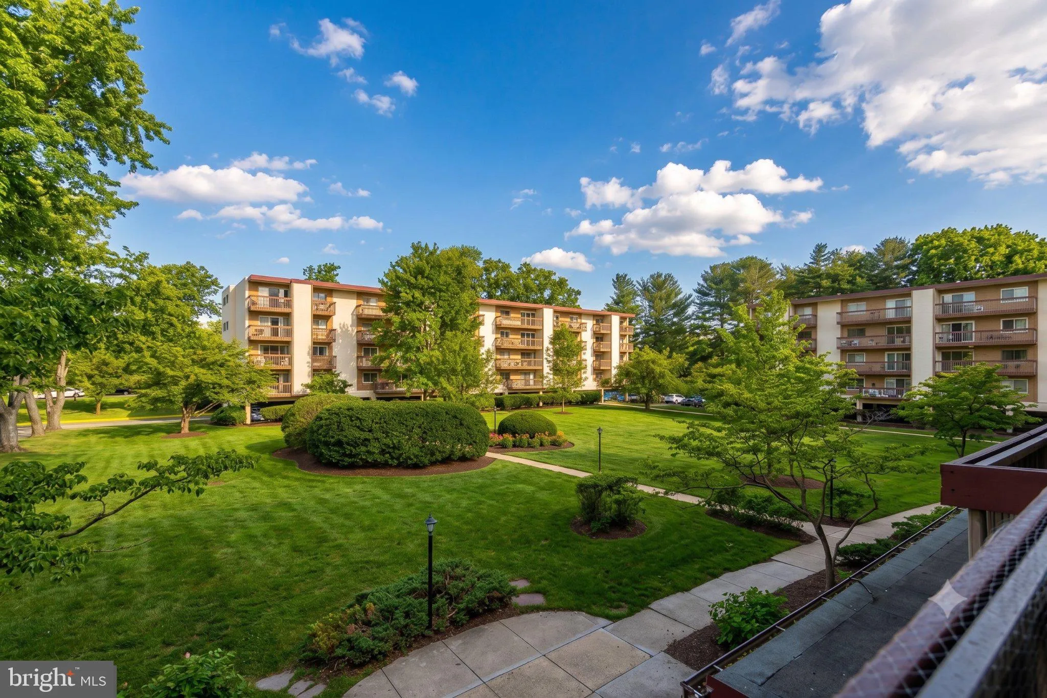7400 LAKEVIEW DRIVE, Bethesda, MD 20817