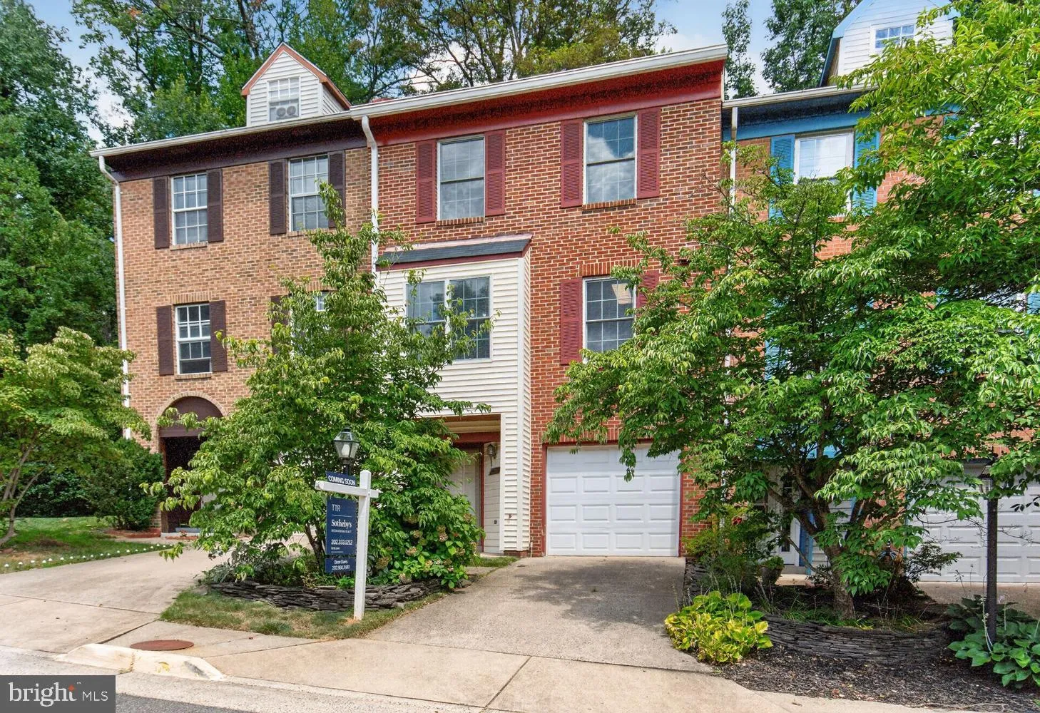 6056 KNIGHTS RIDGE WAY, Alexandria, VA 22310