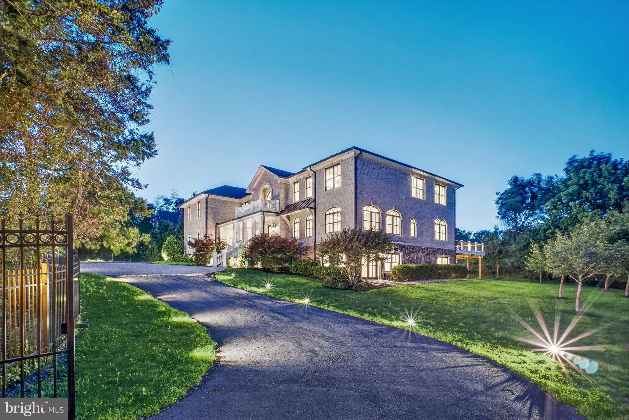 7112 GEORGETOWN PIKE, Mclean, VA 22101
