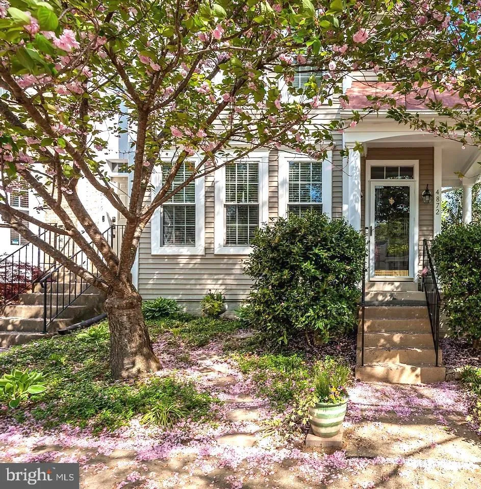 4872 EBB TIDE COURT, Dumfries, VA 22025