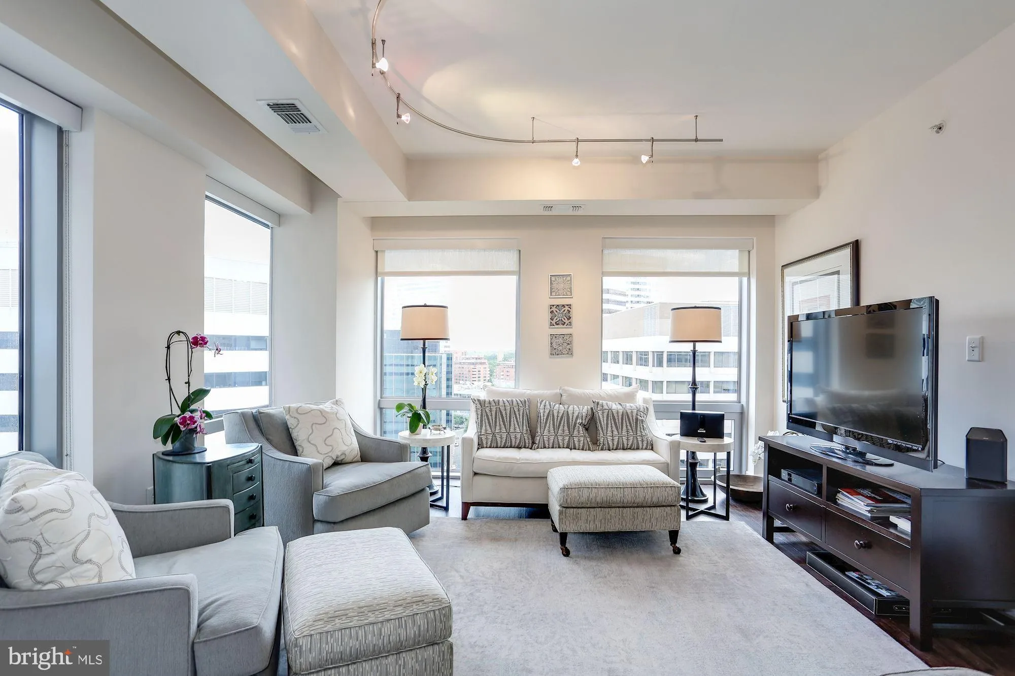 1111 19TH STREET, Arlington, VA 22209
