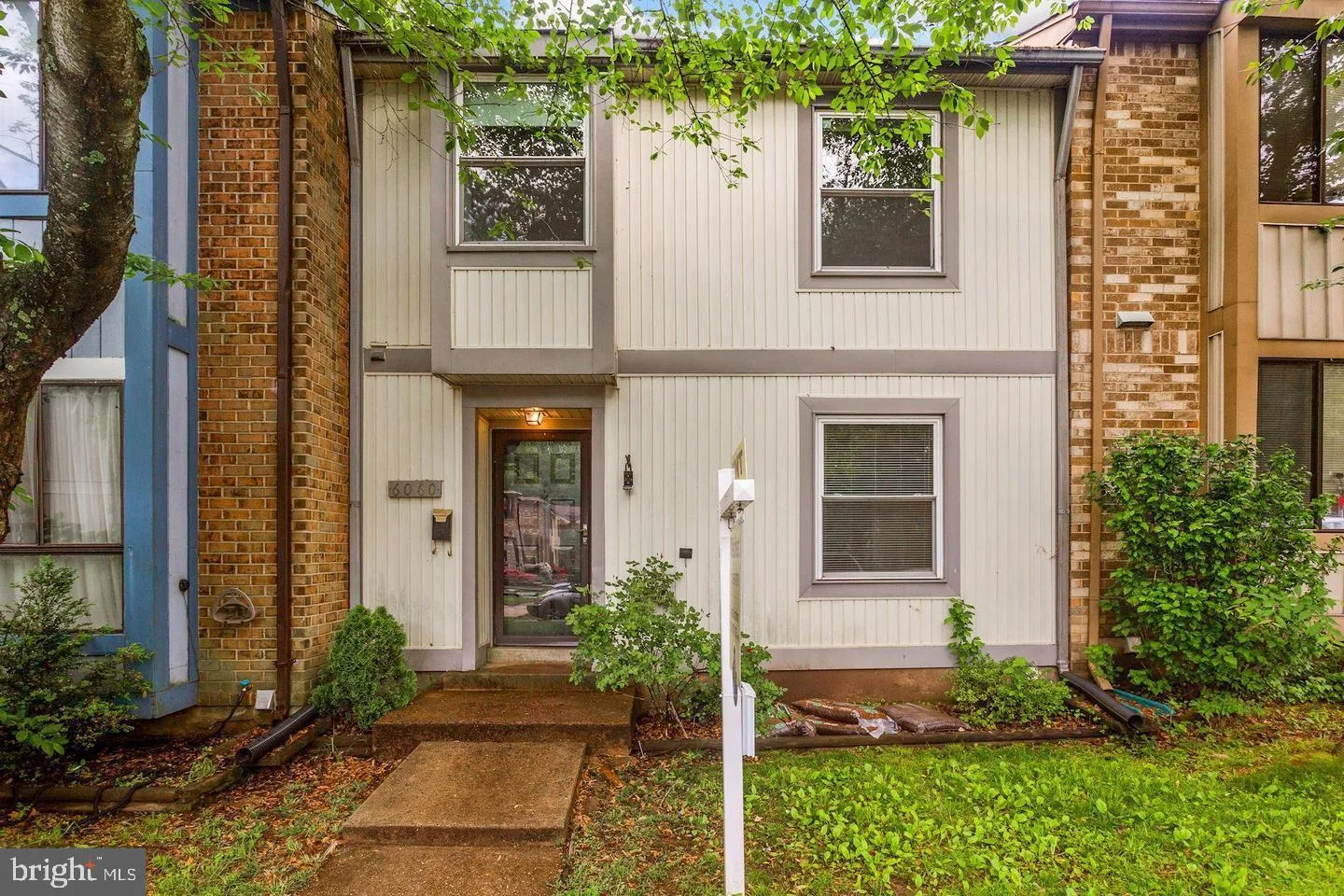 6060 HOLLOW KNOLL COURT, Springfield, VA 22152
