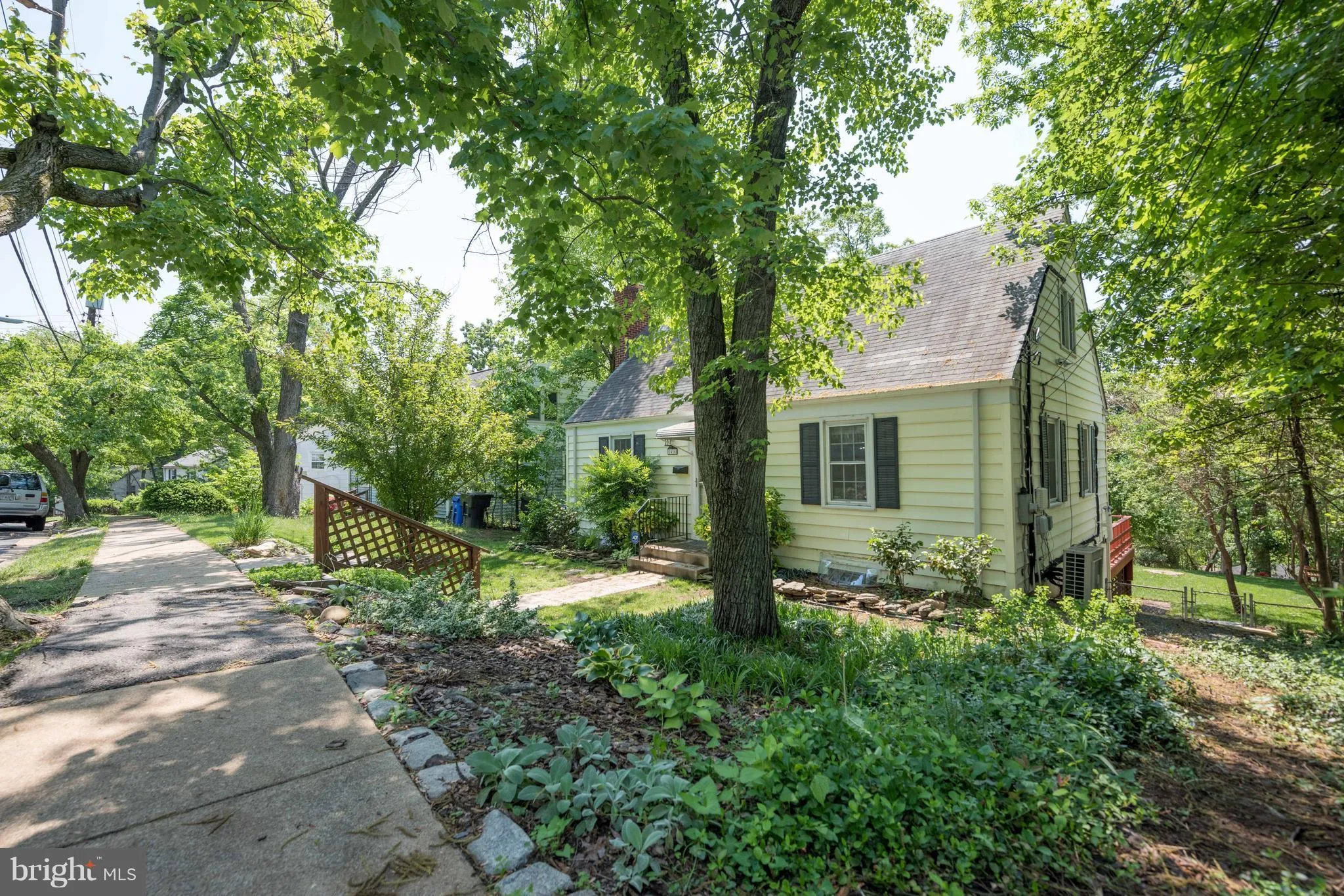 2416 CULPEPER STREET, Arlington, VA 22206
