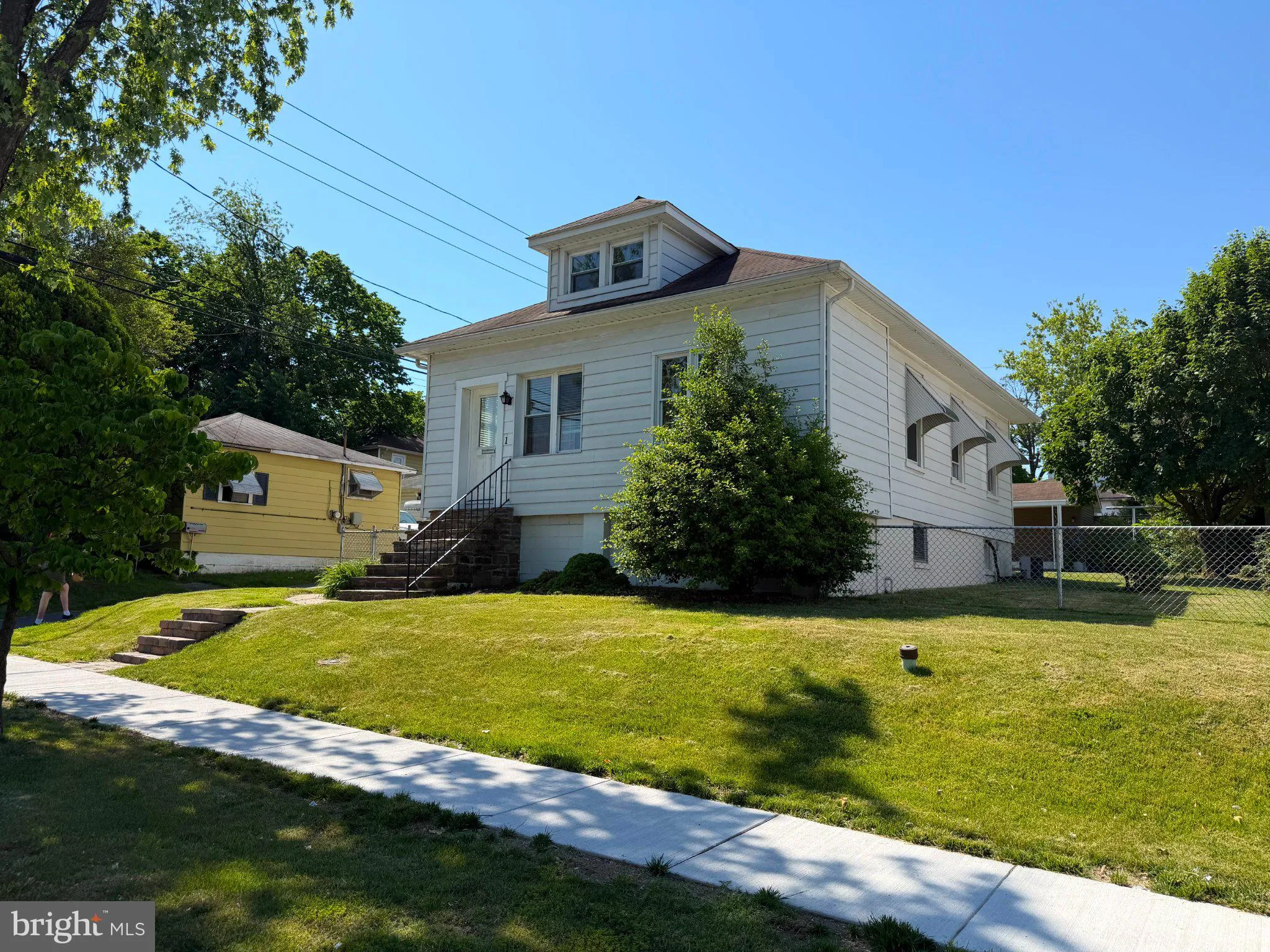 1 12TH AVENUE, Baltimore, MD 21225