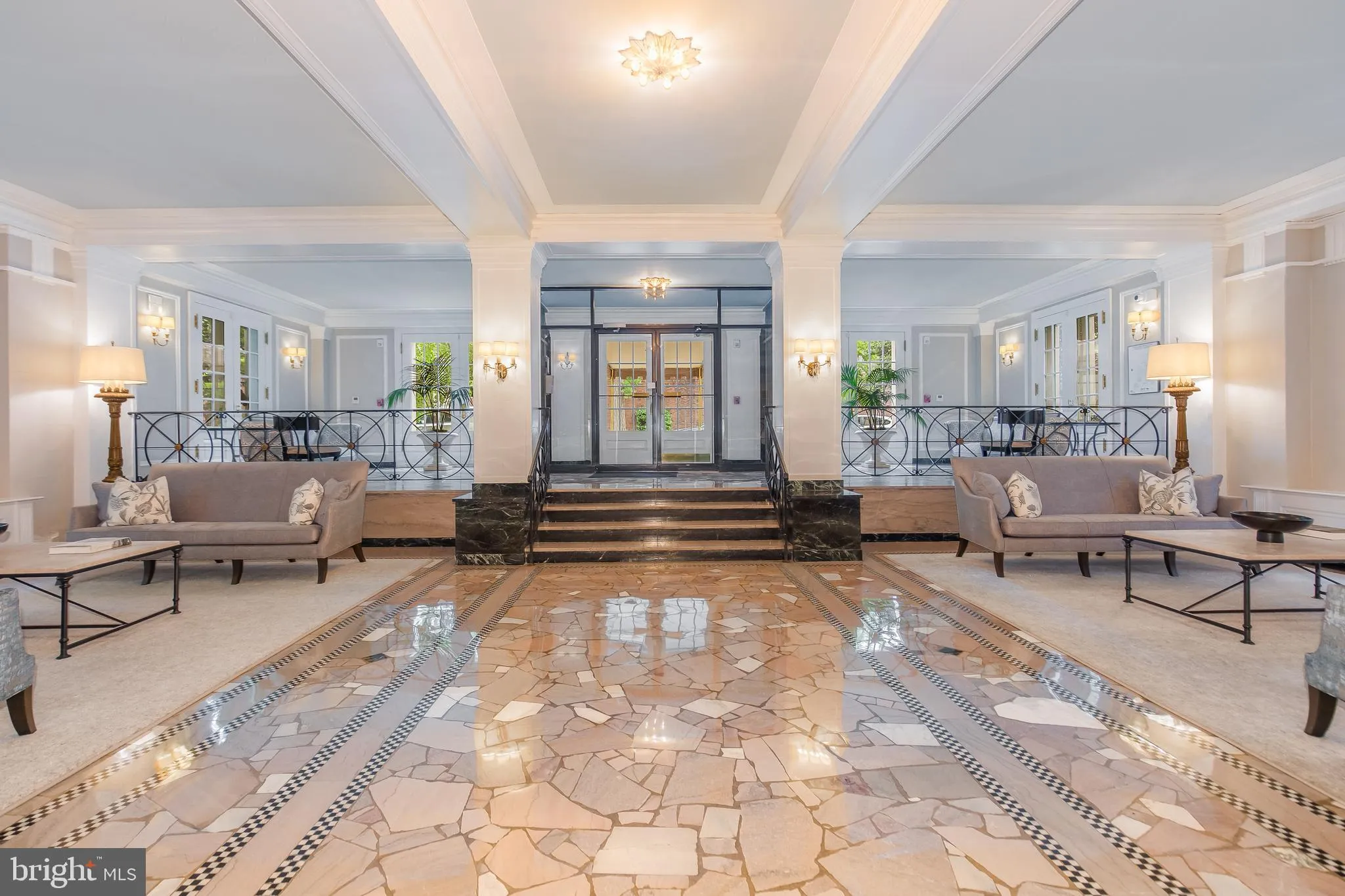 1661 CRESCENT PLACE, Washington, DC 20009