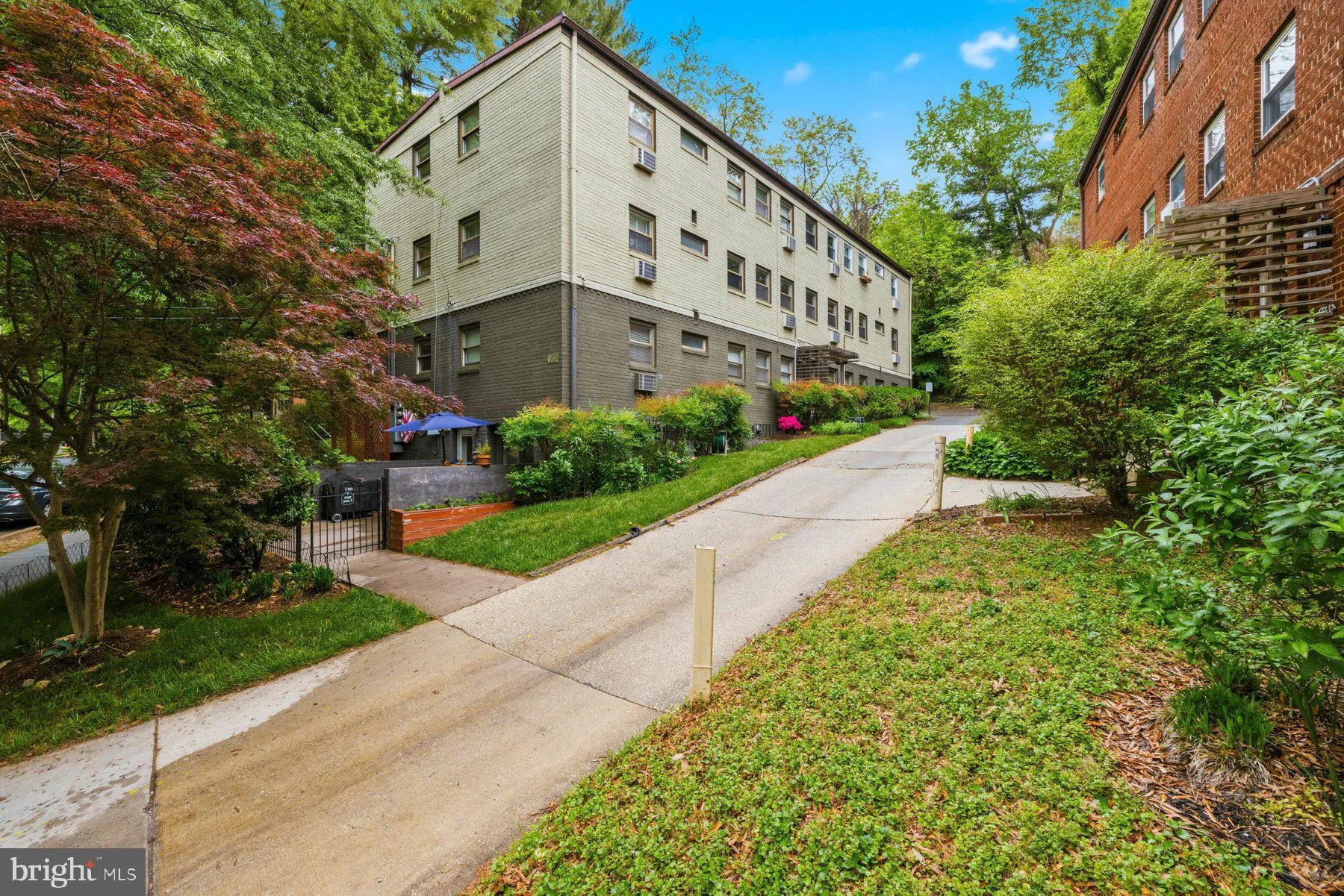 4595 MACARTHUR BOULEVARD, Washington, DC 20007