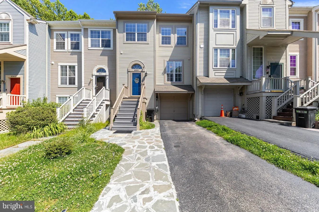 8309 LINDEN OAKS COURT, Lorton, VA 22079