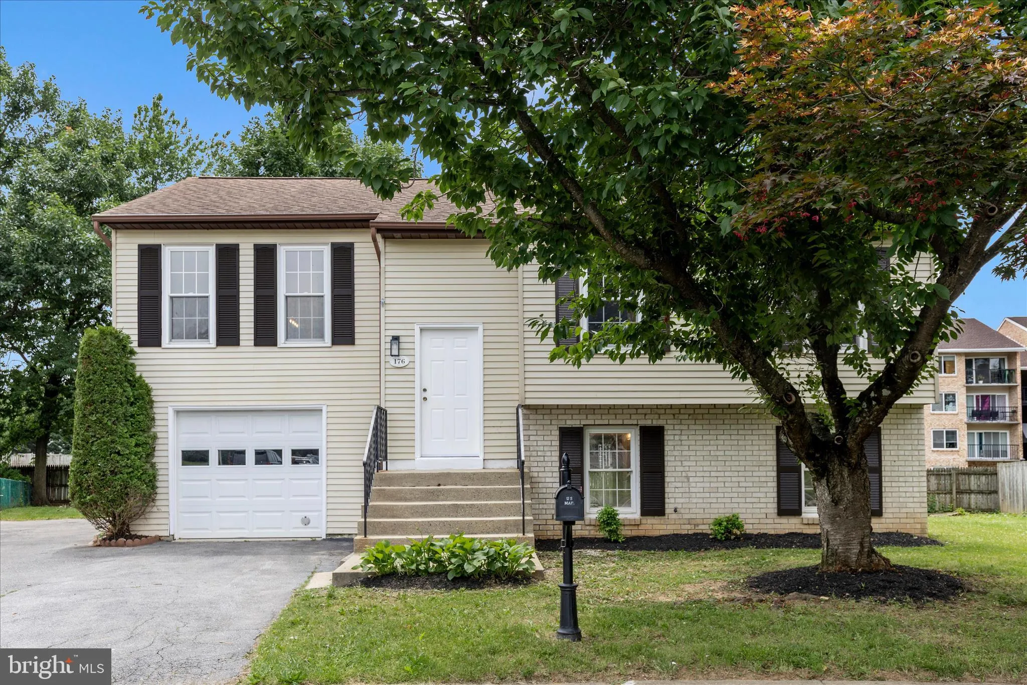 176 STONEYBROOK COURT, Frederick, MD 21702
