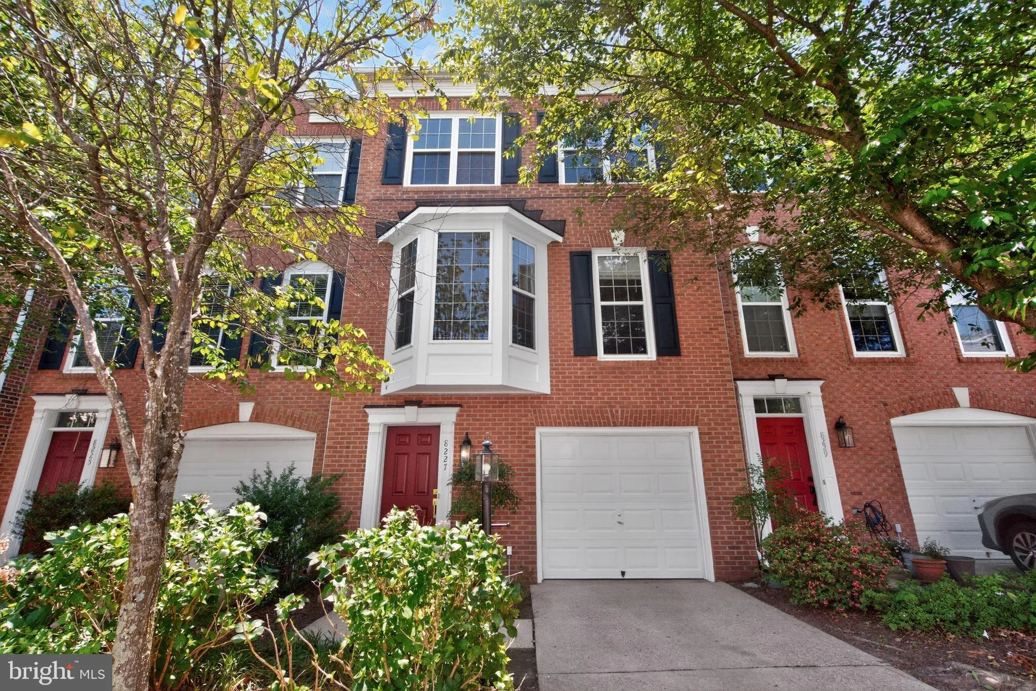 8227 SINGLELEAF LANE, Lorton, VA 22079
