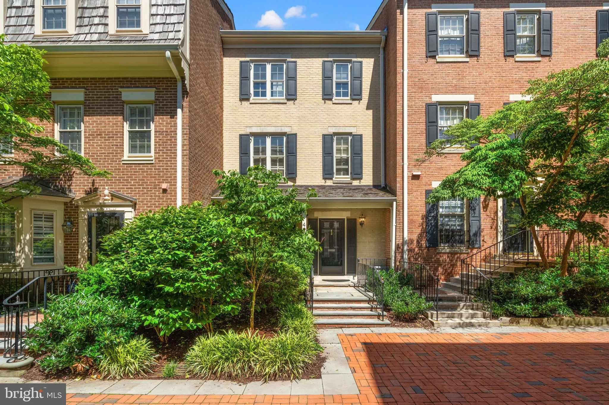 4422 WESTOVER PLACE, Washington, DC 20016