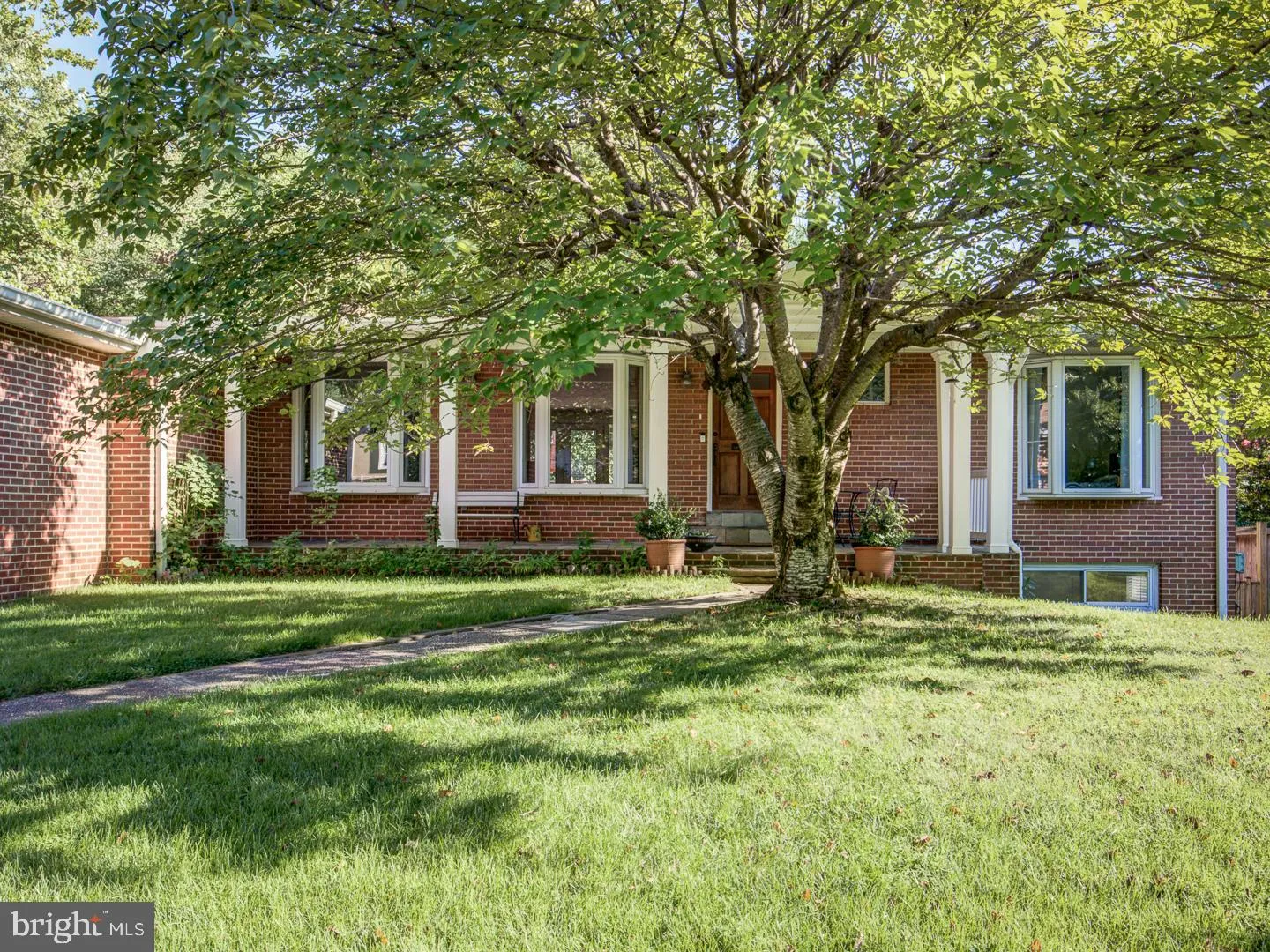1633 WRIGHTSON DRIVE, Mclean, VA 22101