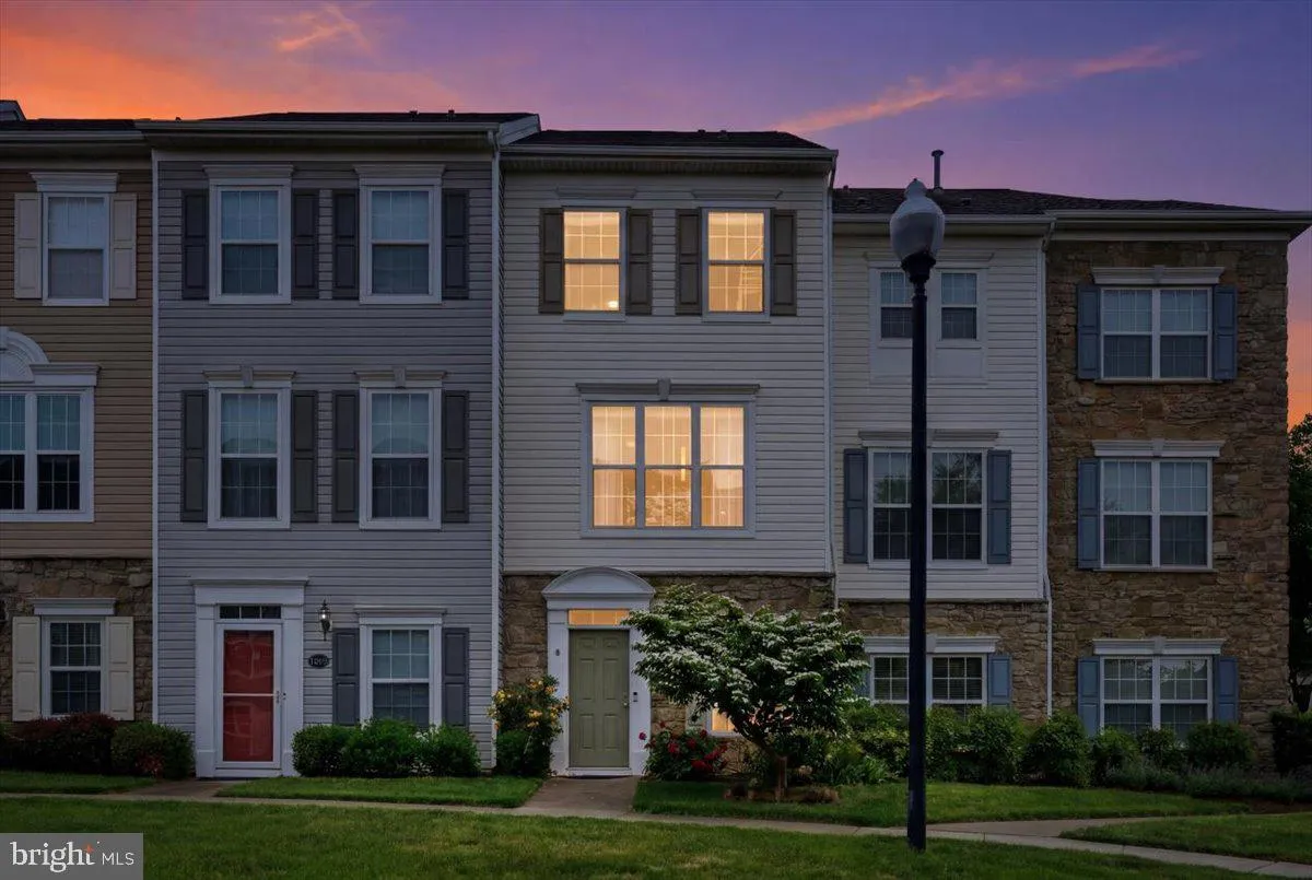 21845 JARVIS SQUARE, Ashburn, VA 20147