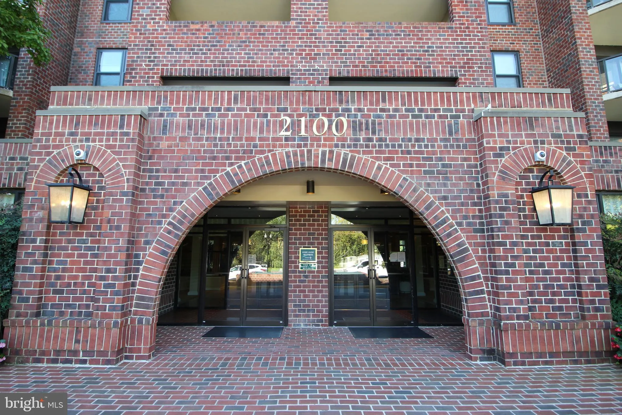2100 LANGSTON BOULEVARD, Arlington, VA 22201