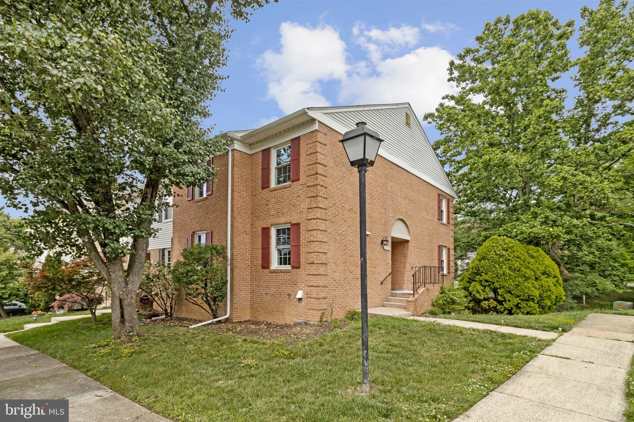 5919 AMBASSADOR WAY, Alexandria, VA 22310