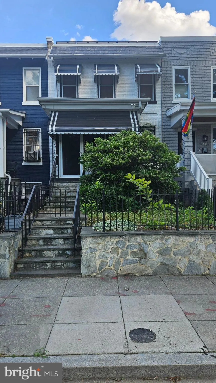 1403 WEST VIRGINIA AVENUE, Washington, DC 20002