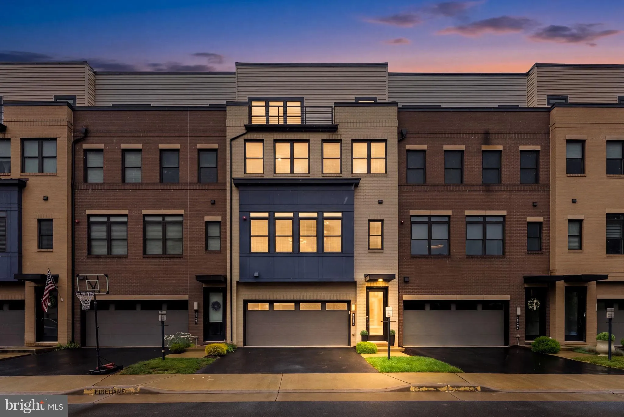 42464 MILDRED LANDING SQUARE, Ashburn, VA 20148