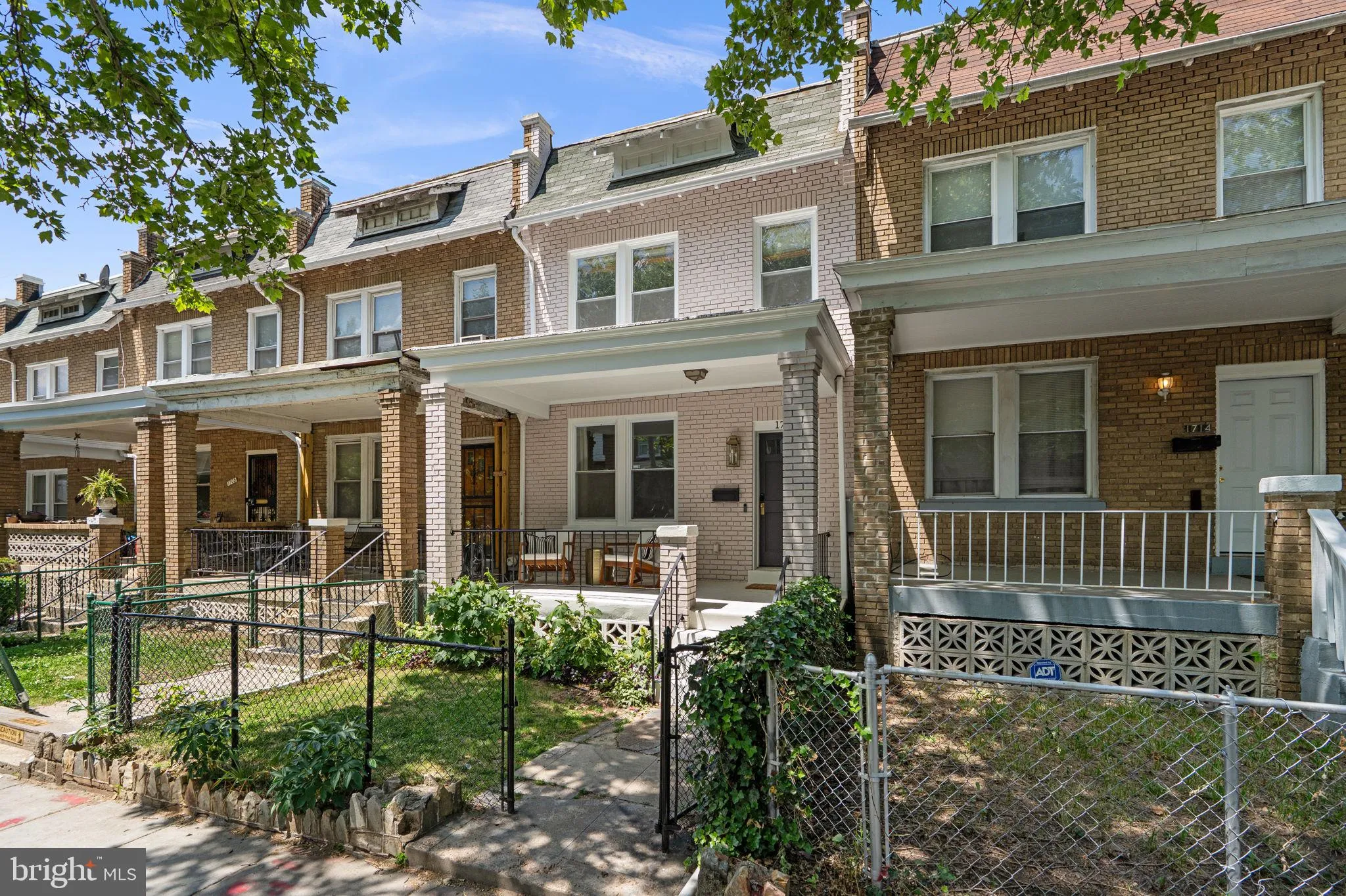 1712 M STREET, Washington, DC 20002