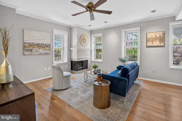 1341 EAST CAPITOL STREET, Washington, DC 20003