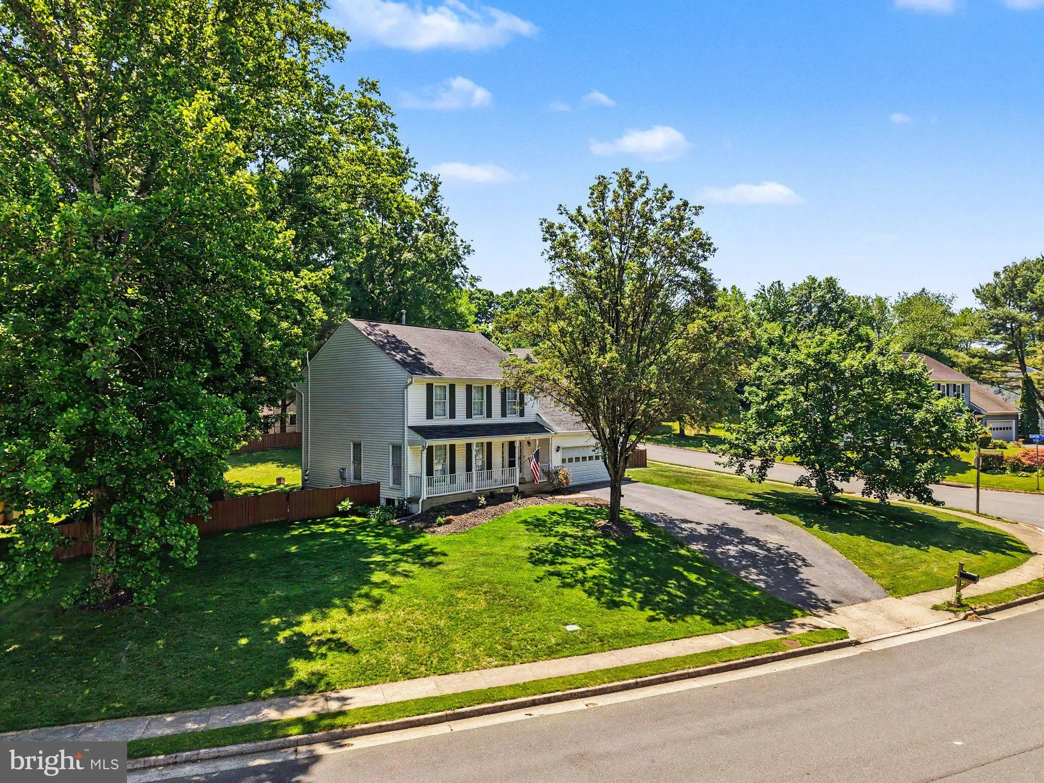 8019 OAK BRIDGE LANE, Fairfax Station, VA 22039