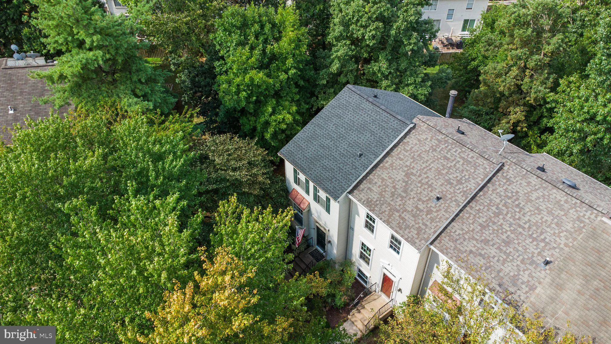 6592 SKYLEMAR TRAIL, Centreville, VA 20121