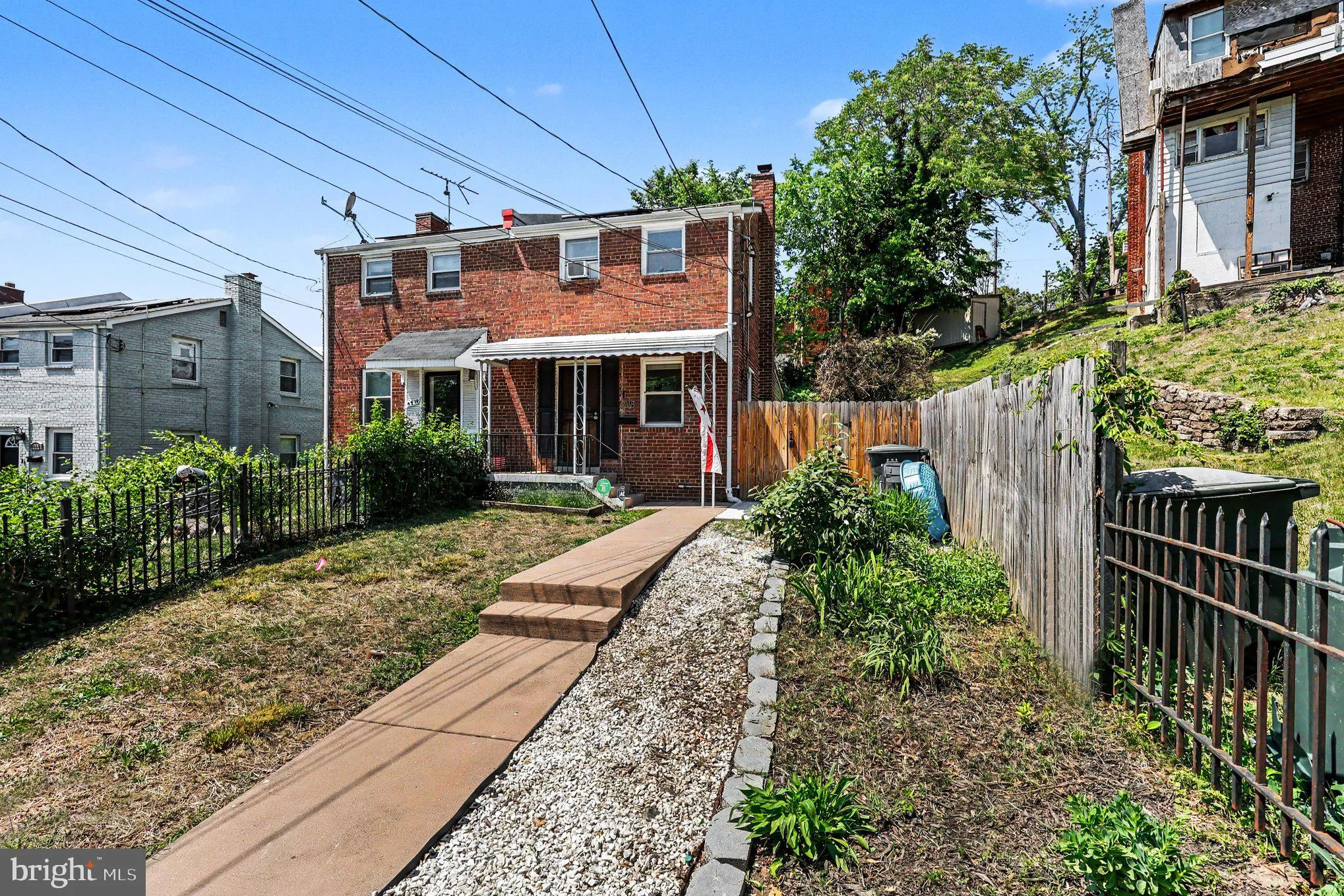 4318 G STREET, Washington, DC 20019