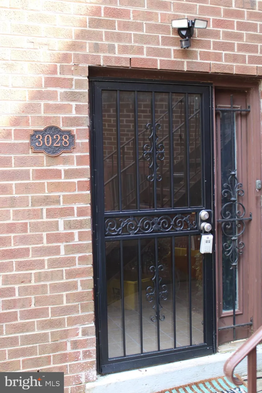 3028 PINEVIEW COURT, Washington, DC 20018