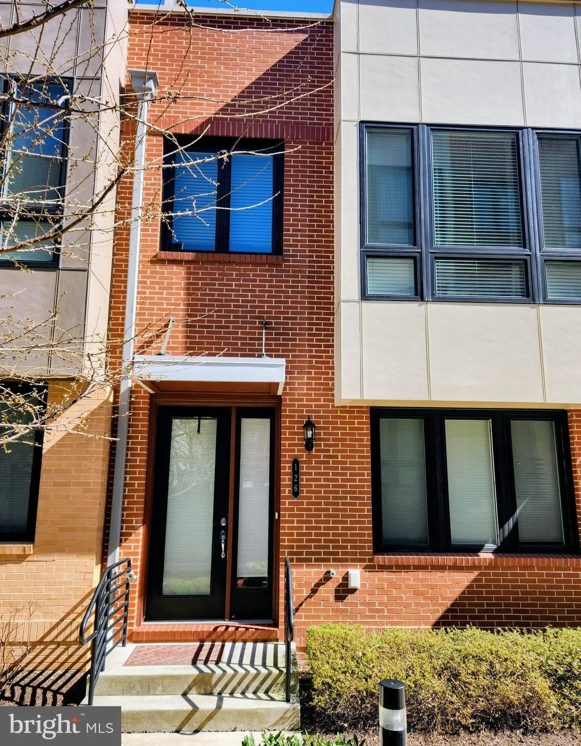 126 CAMBRIA WALK, Alexandria, VA 22304