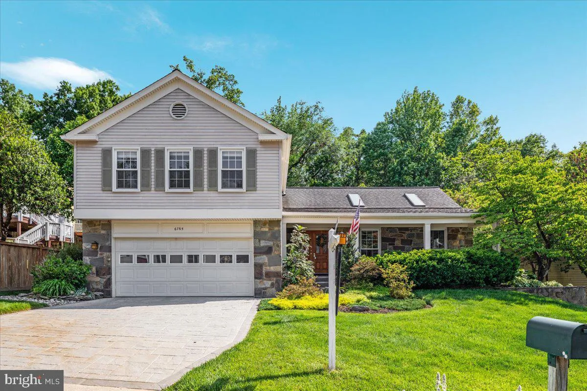 6765 BLANCHE DRIVE, Lorton, VA 22079