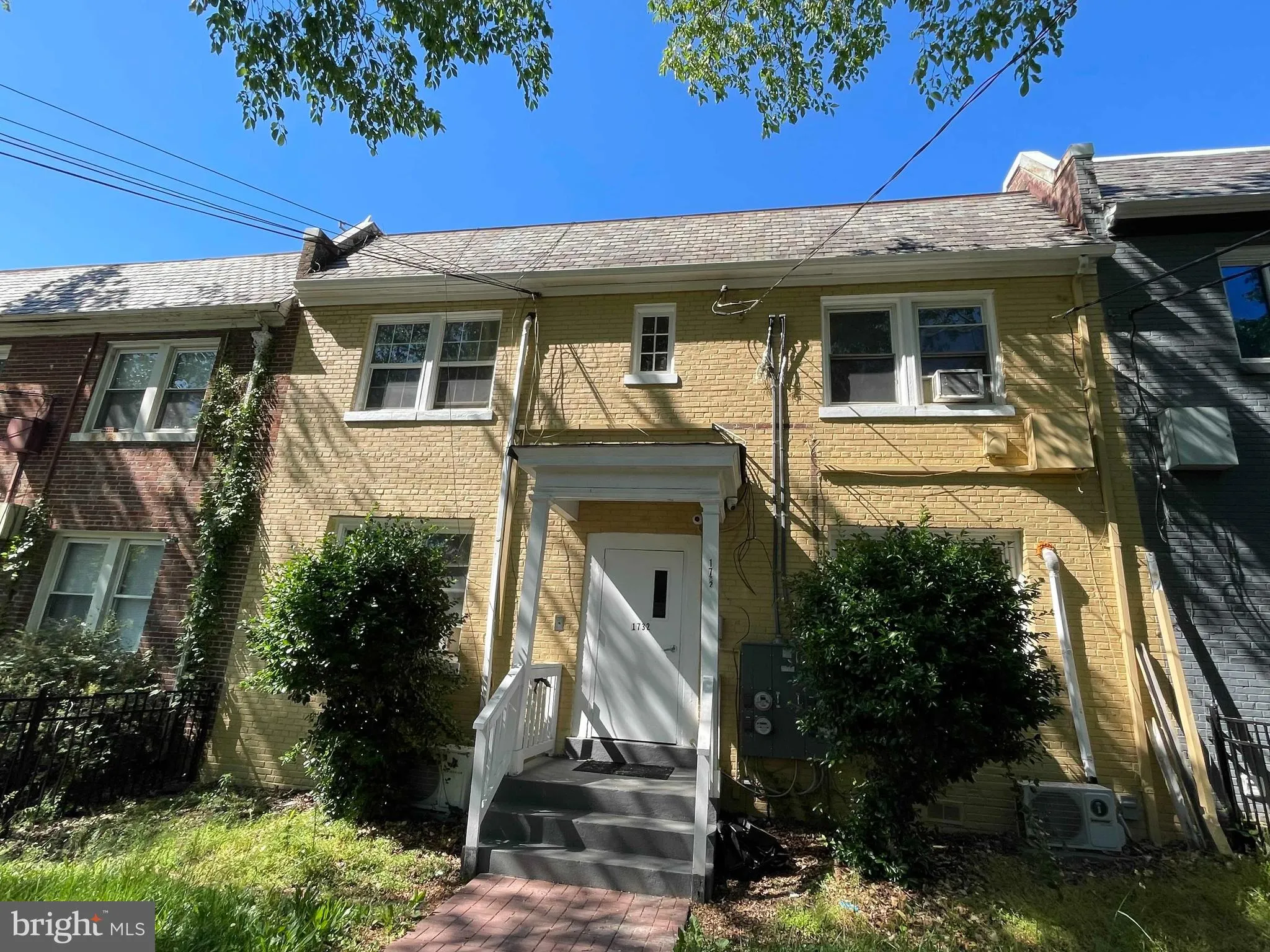 1732 S STREET, Washington, DC 20020