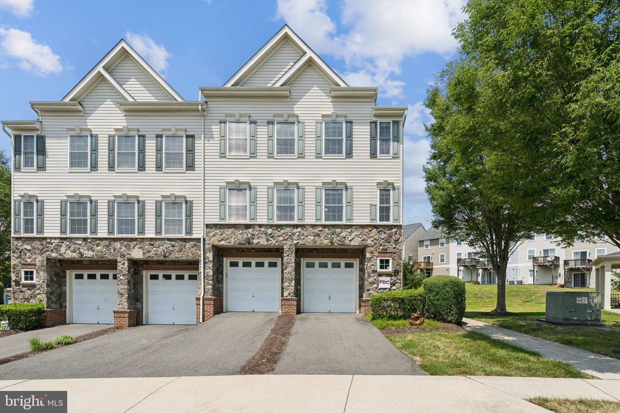 2807 CHINKAPIN OAK LANE, Woodbridge, VA 22191