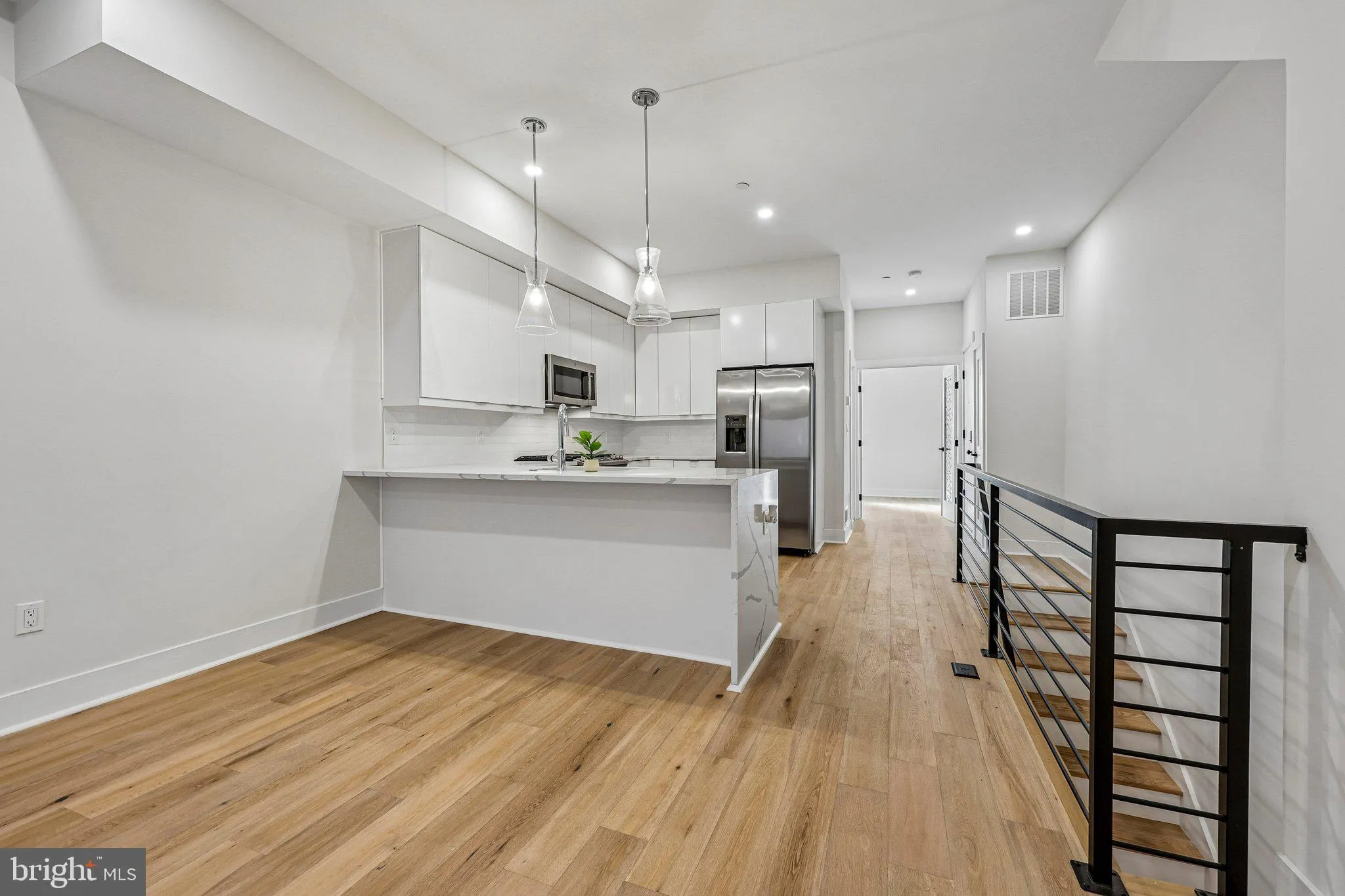 1645 WEST VIRGINIA AVENUE, Washington, DC 20002